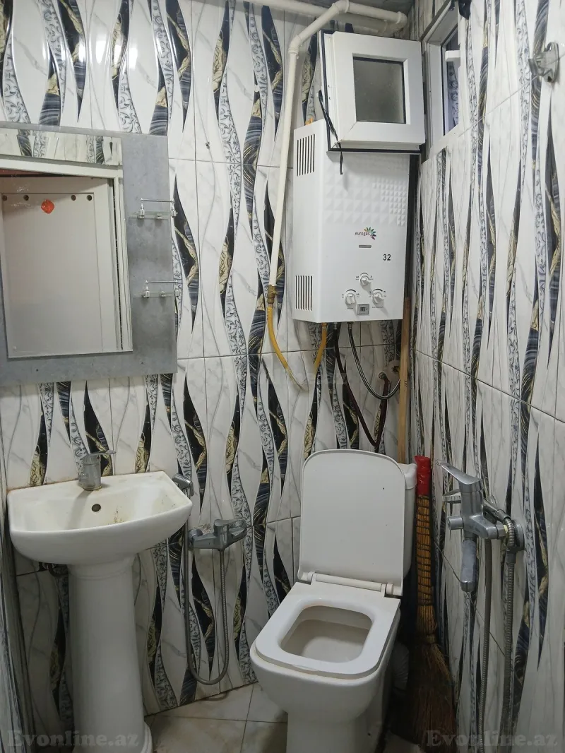 Kirayə verilir 1 otaqlı Həyət evi 24 m² Elmlər Akademiyası m. - şəkil 3