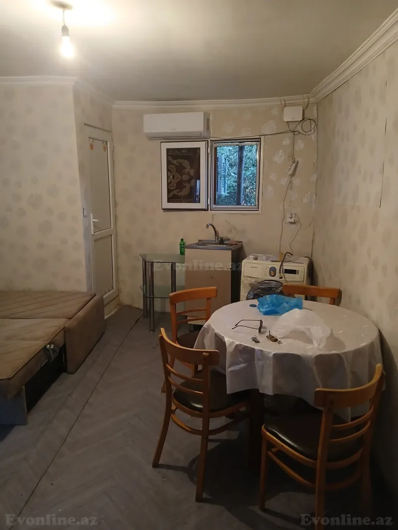 Kirayə verilir 1 otaqlı Həyət evi 24 m² Elmlər Akademiyası m. - şəkil 4
