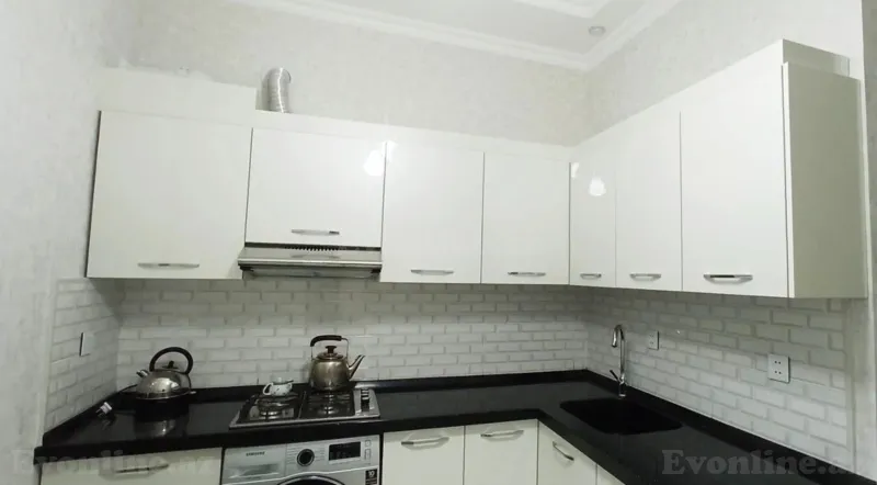 Kirayə verilir 2 otaqlı Mənzil Köhnə tikili 50 m² Səbail r. - şəkil 3