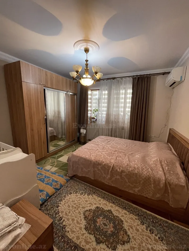Satılır 4 otaqlı Mənzil Köhnə tikili 115 m² Memar Əcəmi m. - şəkil 12