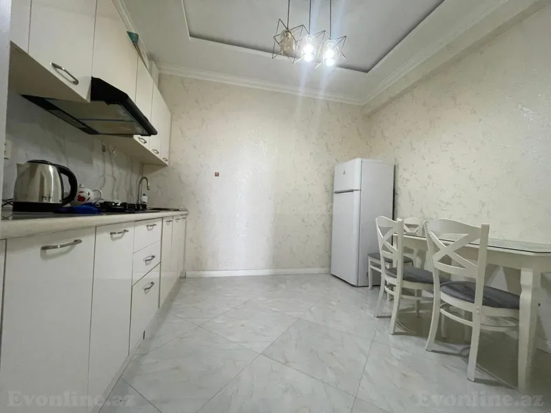 Kirayə verilir 3 otaqlı Mənzil Yeni tikili 120 m² 8 Noyabr m. - şəkil 16