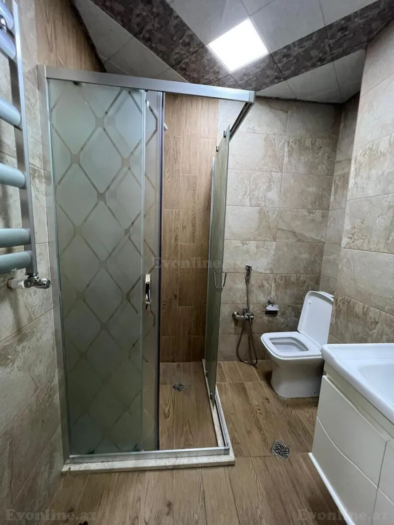 Satılır 3 otaqlı Mənzil Yeni tikili 125 m² İnşaatçılar m. - şəkil 4