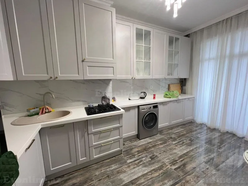 Satılır 3 otaqlı Mənzil Yeni tikili 125 m² İnşaatçılar m. - şəkil 9