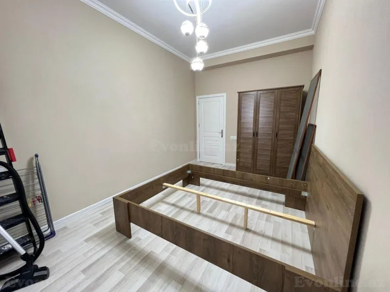 Satılır 3 otaqlı Mənzil Yeni tikili 125 m² İnşaatçılar m. - şəkil 13