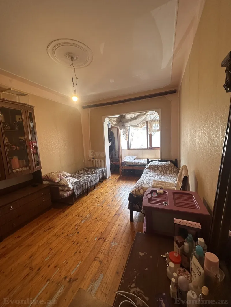 Satılır 2 otaqlı Mənzil Köhnə tikili 65 m² 8-ci mikrorayon - şəkil 14
