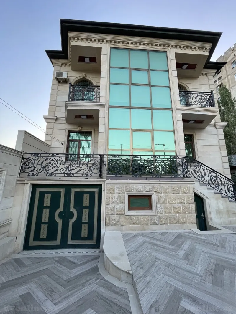 Satılır 6 otaqlı Həyət evi 300 m² Qaraçuxur - şəkil 2