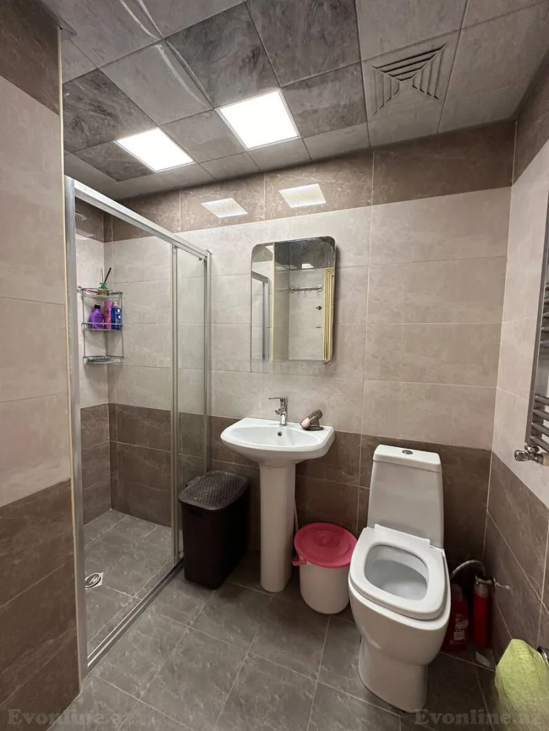 Satılır 2 otaqlı Mənzil Yeni tikili 45 m² Yasamal - şəkil 4