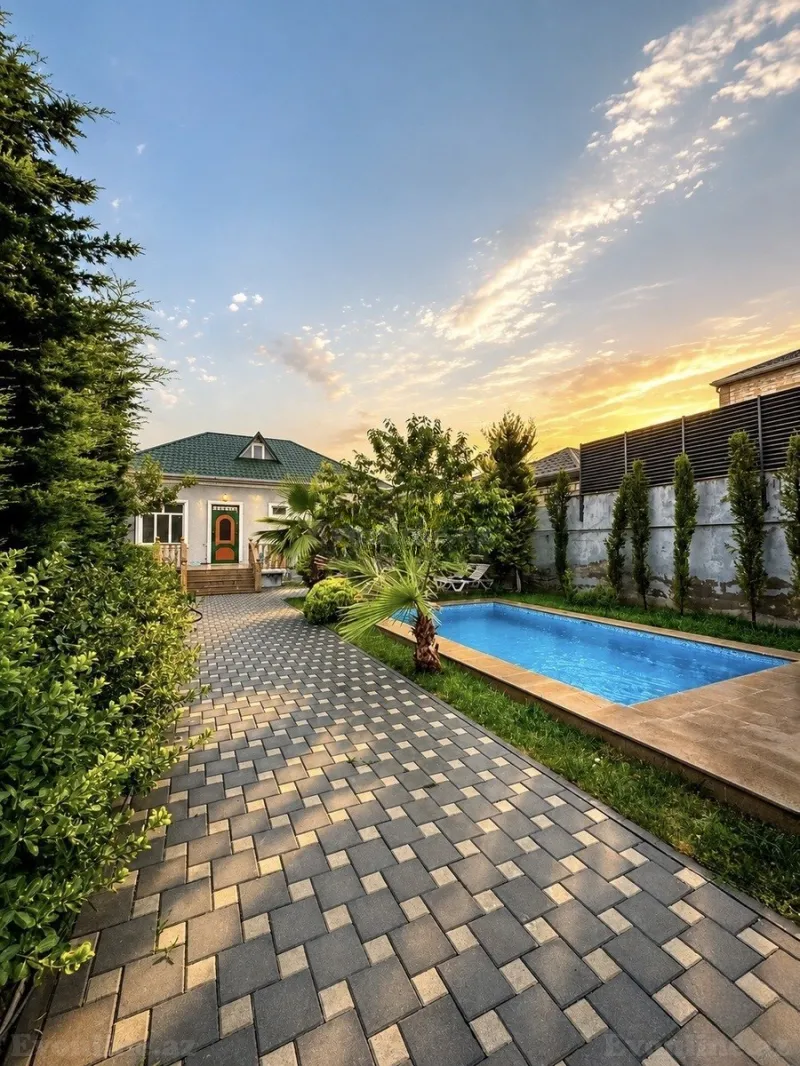 3 otaqlı Həyət evi 120 m² Mərdəkan Satılır