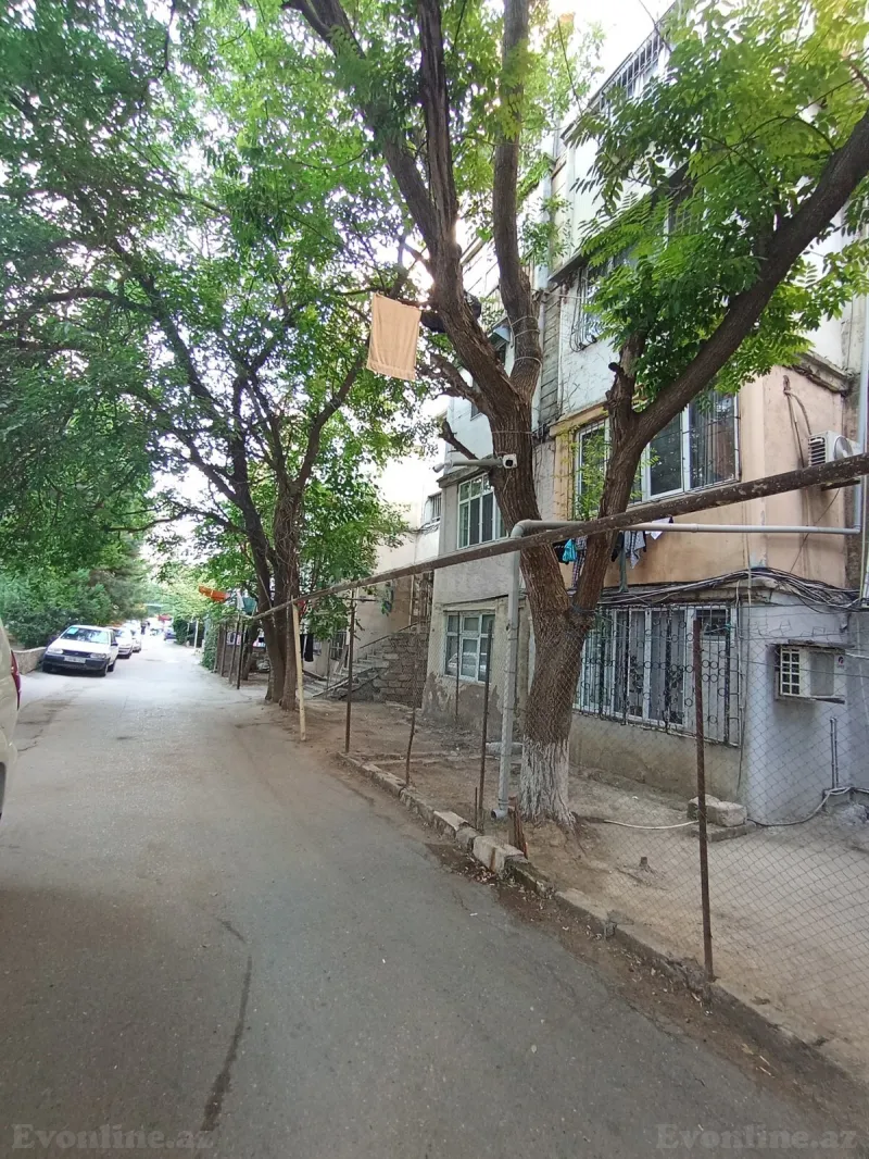 Satılır 2 otaqlı Mənzil Köhnə tikili 50 m² İnşaatçılar m. - şəkil 14