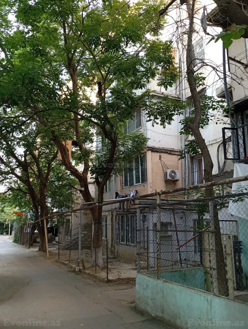 Satılır 2 otaqlı Mənzil Köhnə tikili 50 m² İnşaatçılar m. - şəkil 15