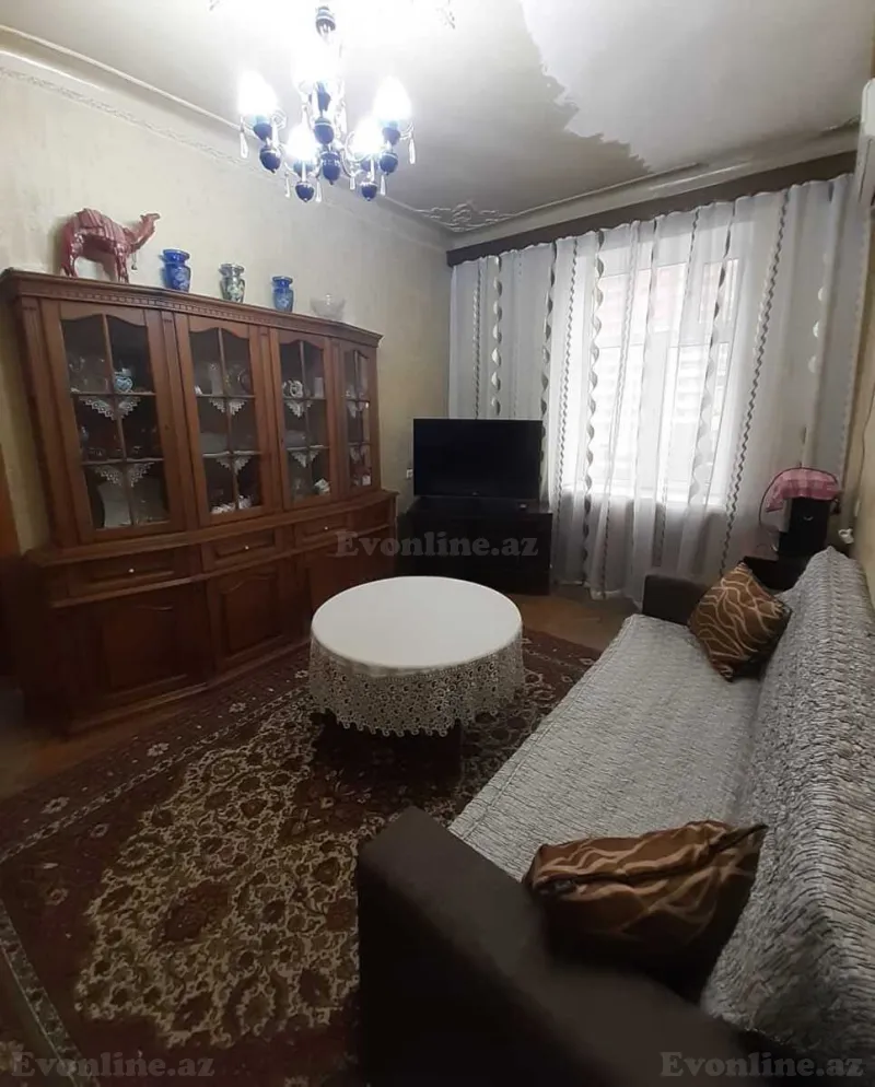 2 otaqlı Mənzil 65 m² Nəriman Nərimanov m. Kirayə verilir
