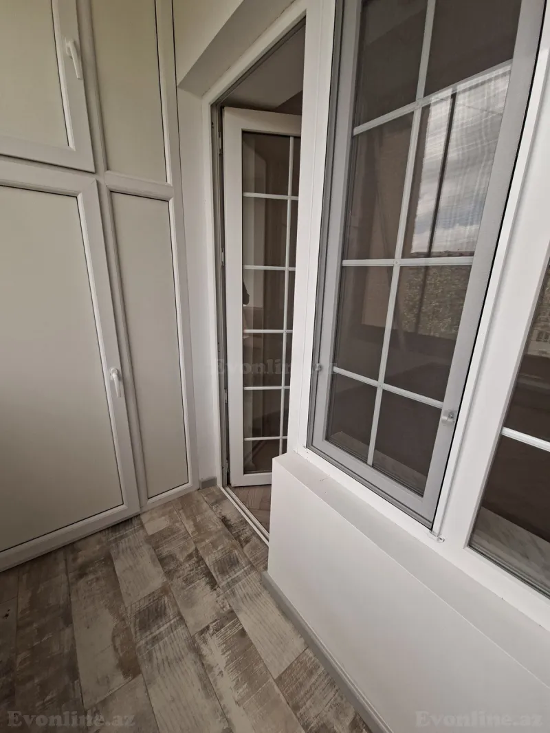 Satılır 2 otaqlı Mənzil Köhnə tikili 55 m² 9-cu mikrorayon