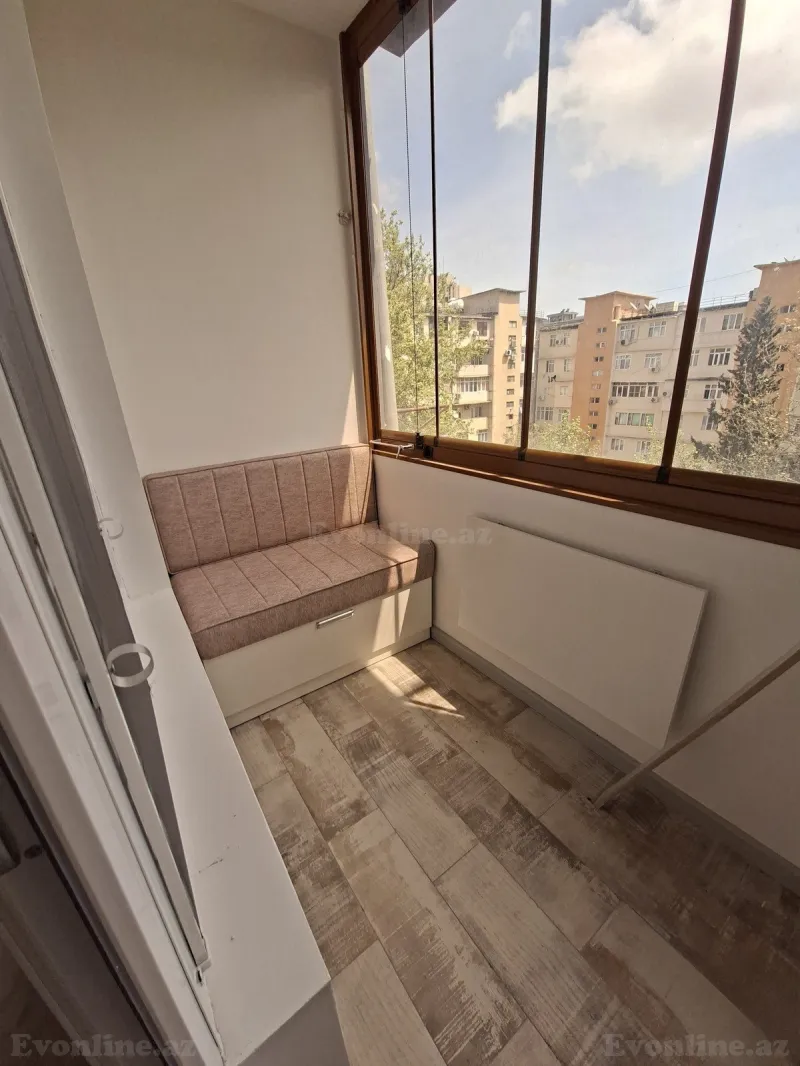 Satılır 2 otaqlı Mənzil Köhnə tikili 55 m² 9-cu mikrorayon - şəkil 2