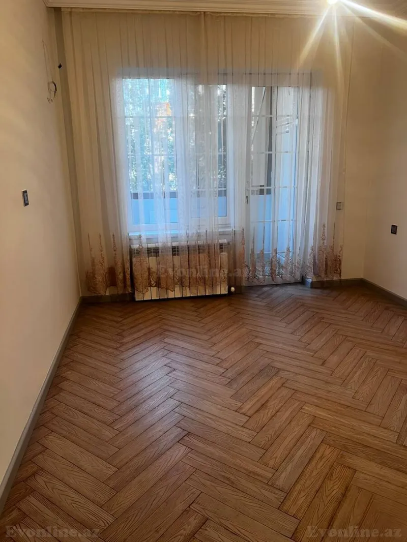 Satılır 2 otaqlı Mənzil Köhnə tikili 55 m² 9-cu mikrorayon - şəkil 4