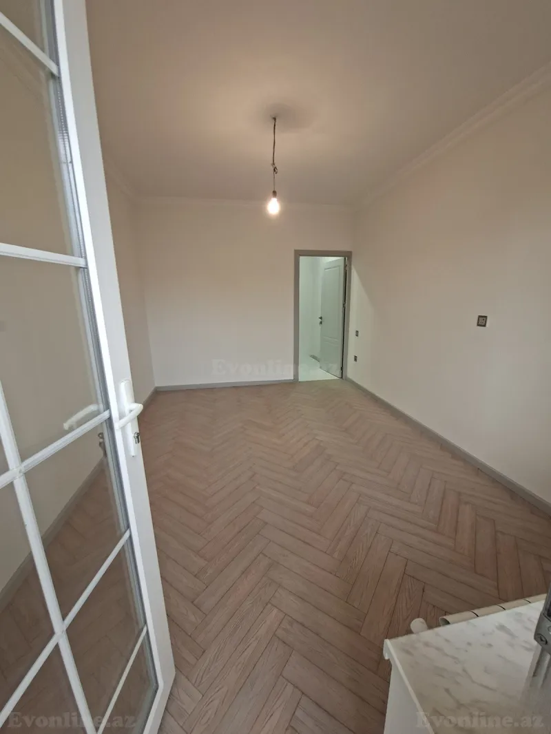 Satılır 2 otaqlı Mənzil Köhnə tikili 55 m² 9-cu mikrorayon - şəkil 7