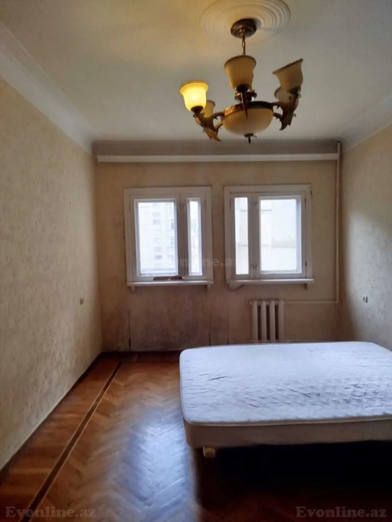 Kirayə verilir 3 otaqlı Mənzil Köhnə tikili 85 m² İnşaatçılar m. - şəkil 7