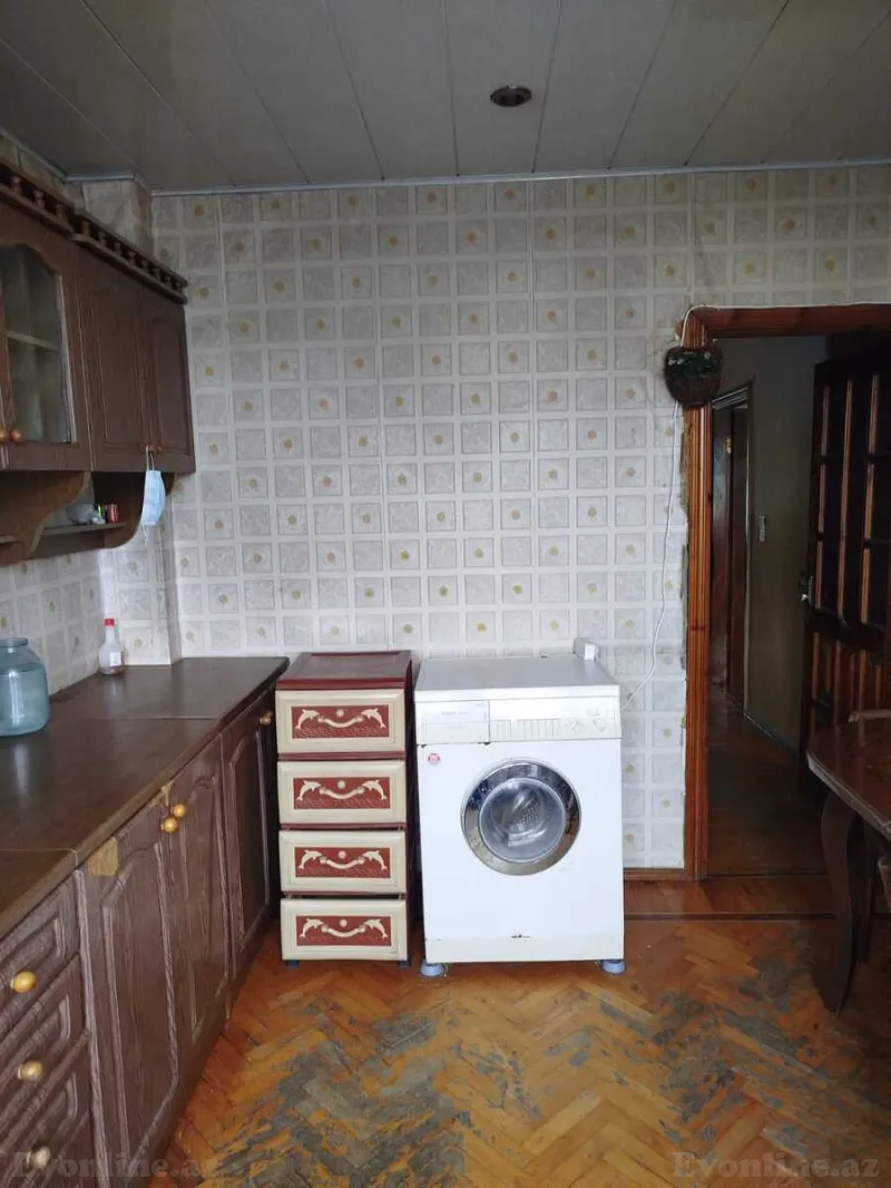 Kirayə verilir 3 otaqlı Mənzil Köhnə tikili 85 m² İnşaatçılar m. - şəkil 13