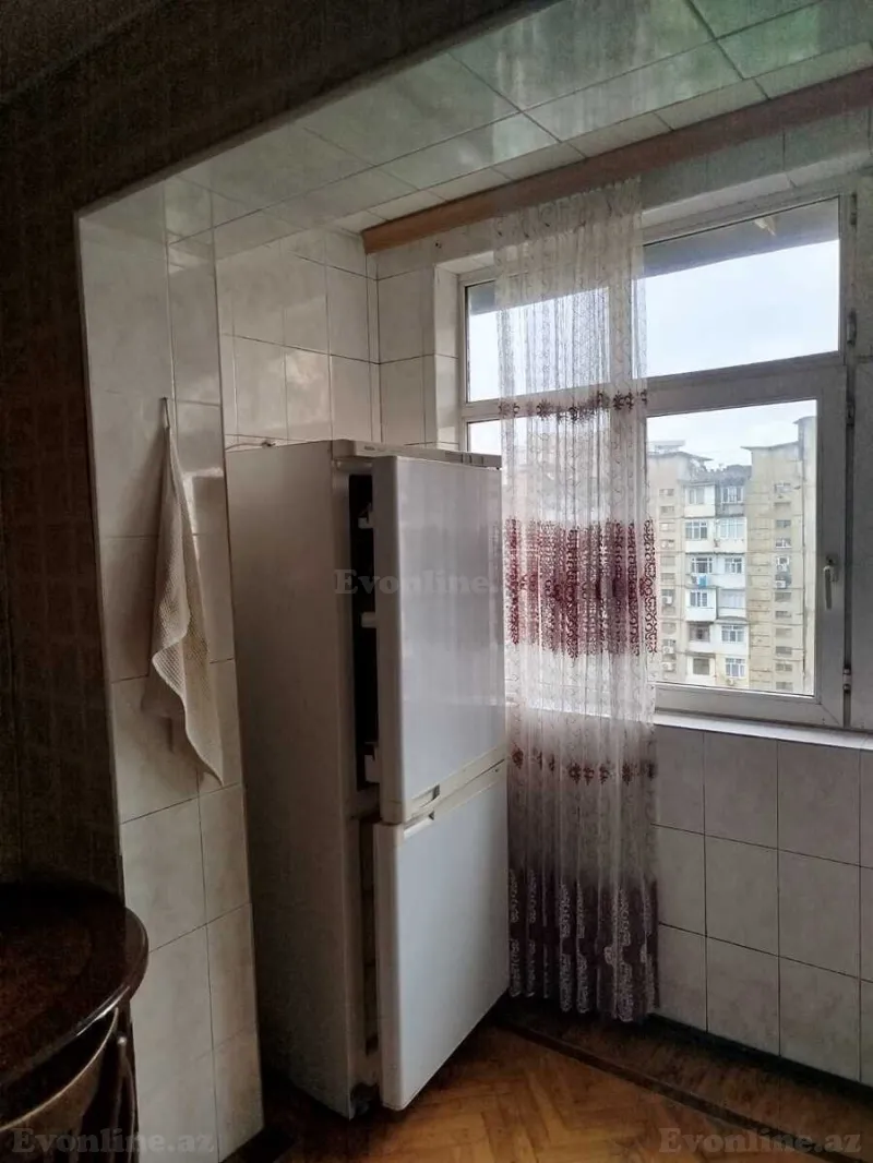 Kirayə verilir 3 otaqlı Mənzil Köhnə tikili 85 m² İnşaatçılar m. - şəkil 14