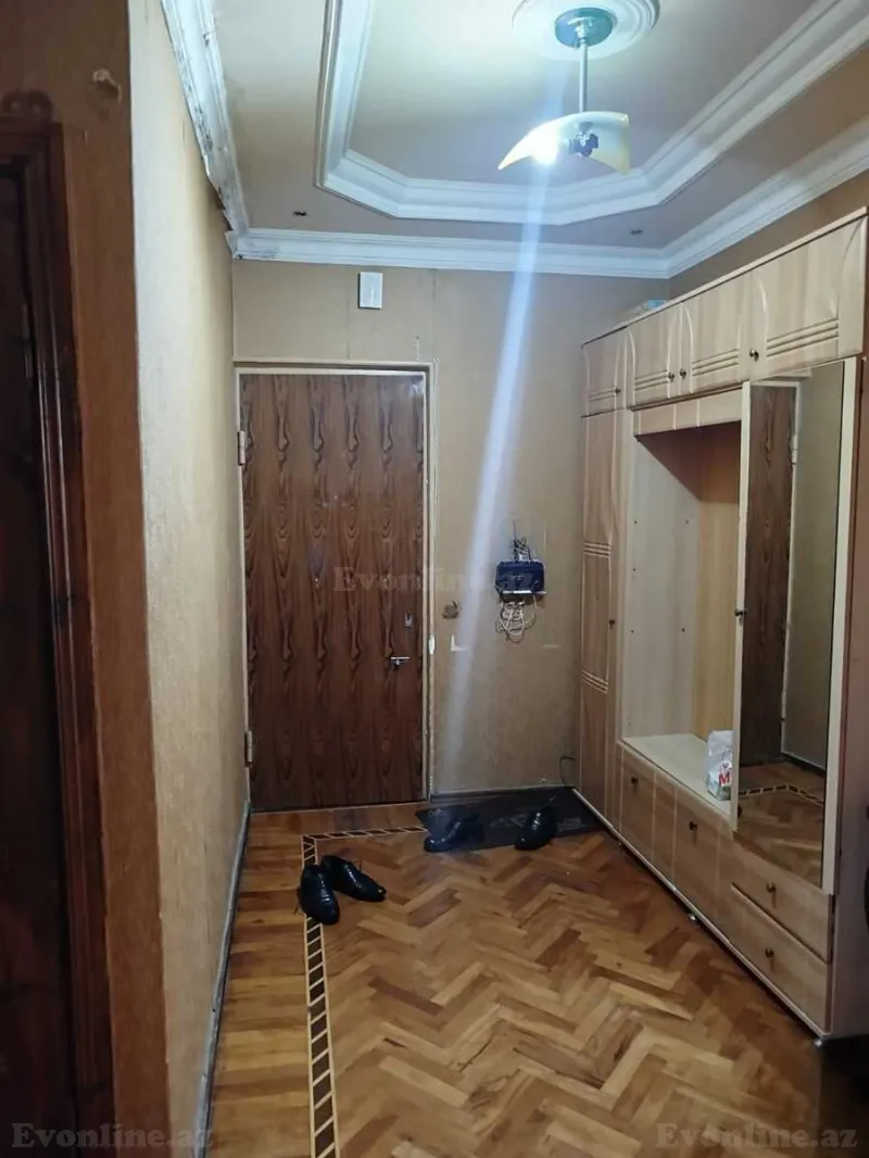 Kirayə verilir 3 otaqlı Mənzil Köhnə tikili 85 m² İnşaatçılar m. - şəkil 20