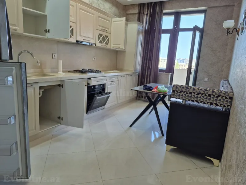 Kirayə verilir 2 otaqlı Mənzil Yeni tikili 150 m² N.Nərimanov pr. - şəkil 8