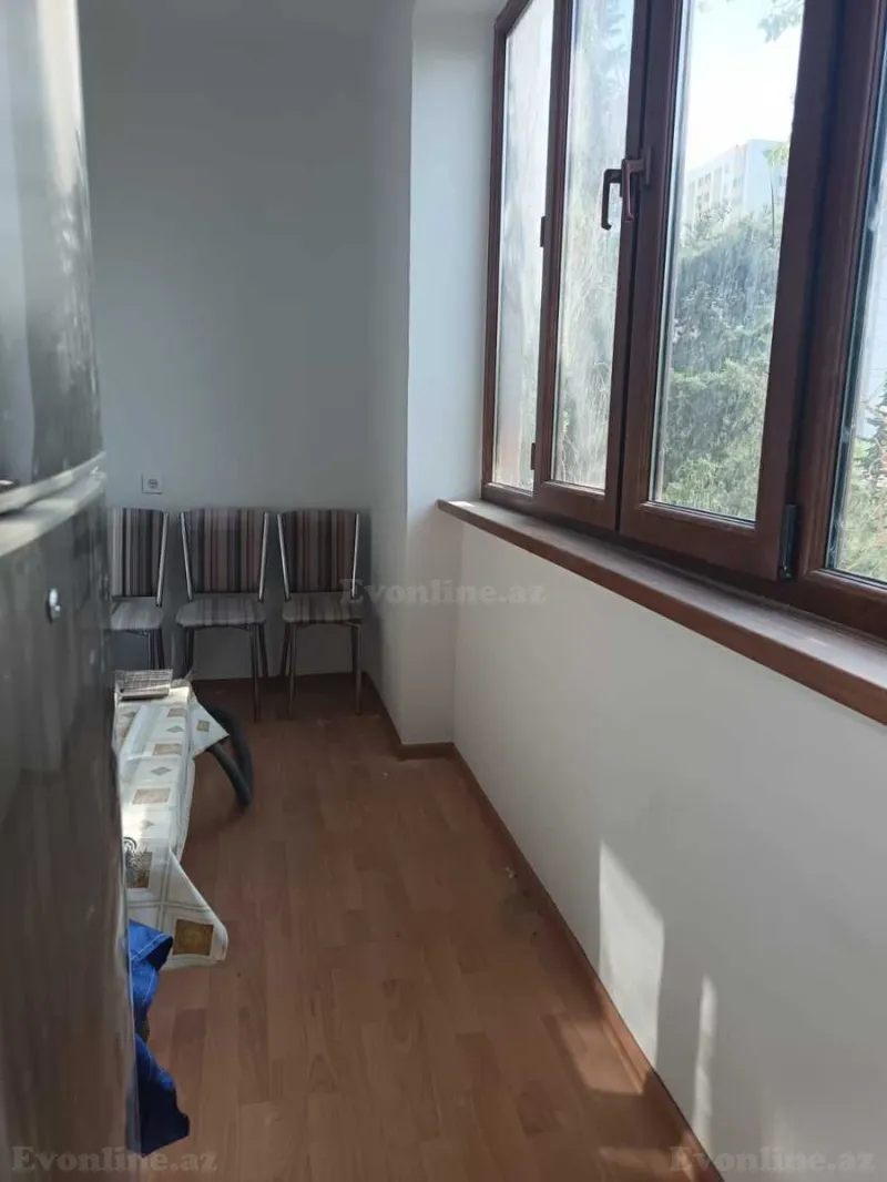 Kirayə verilir 3 otaqlı Mənzil Köhnə tikili 75 m² Qara Qarayev m. - şəkil 13