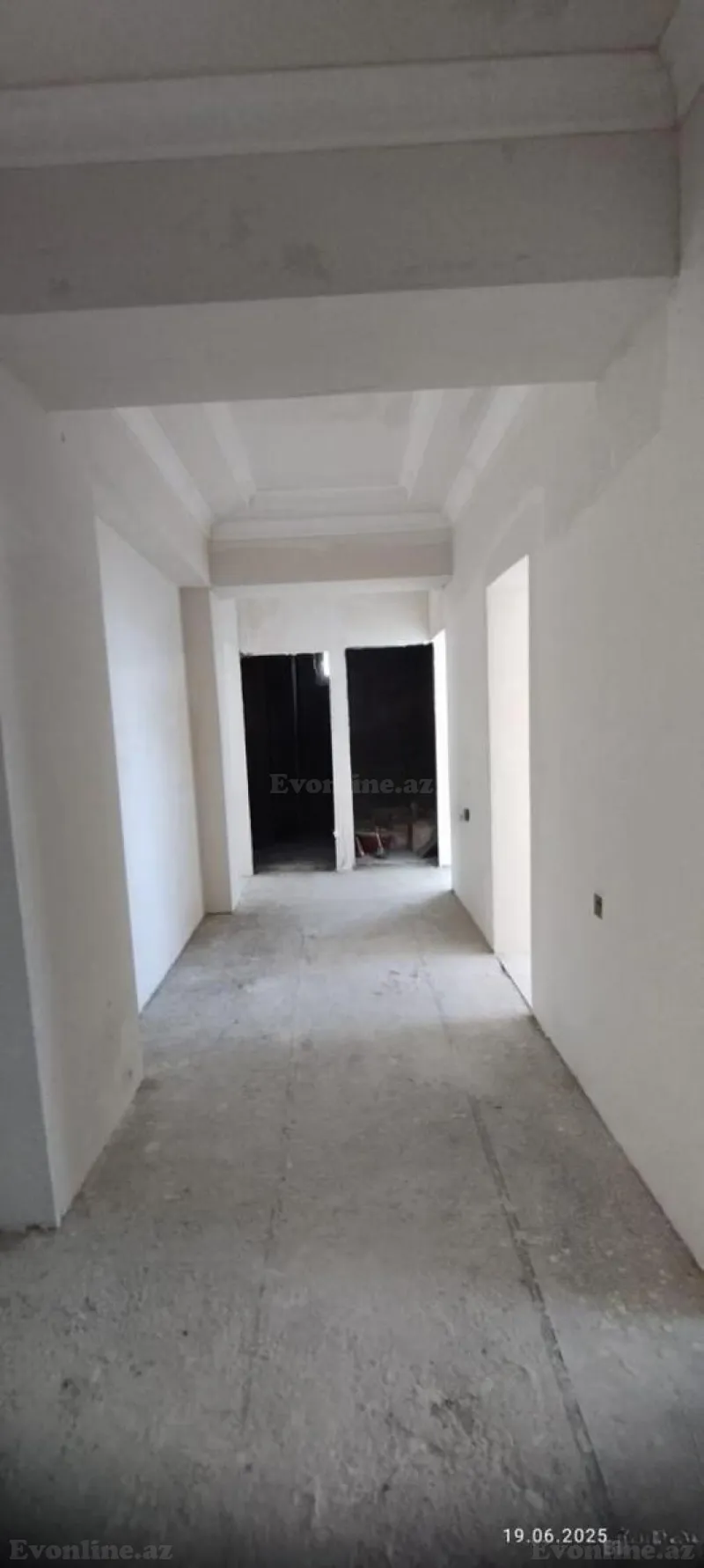 Satılır 3 otaqlı Mənzil Yeni tikili 121 m² 8-ci mikrorayon - şəkil 2
