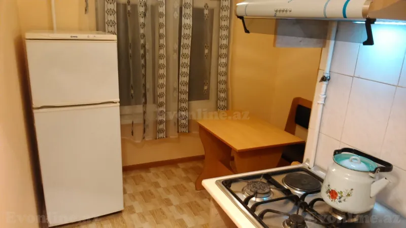 Kirayə verilir 1 otaqlı Mənzil Köhnə tikili 34 m² Elmlər Akademiyası m. - şəkil 8
