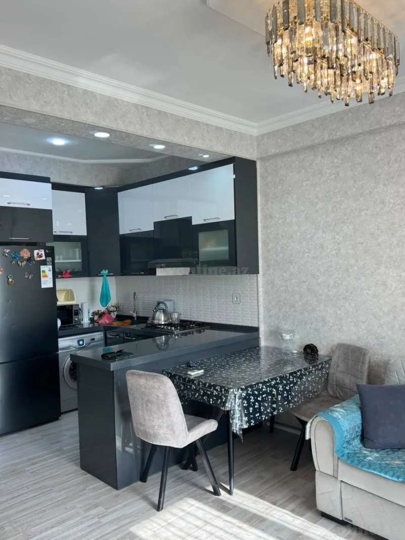 Satılır 3 otaqlı Mənzil Yeni tikili 77 m² Əhmədli m. - şəkil 2