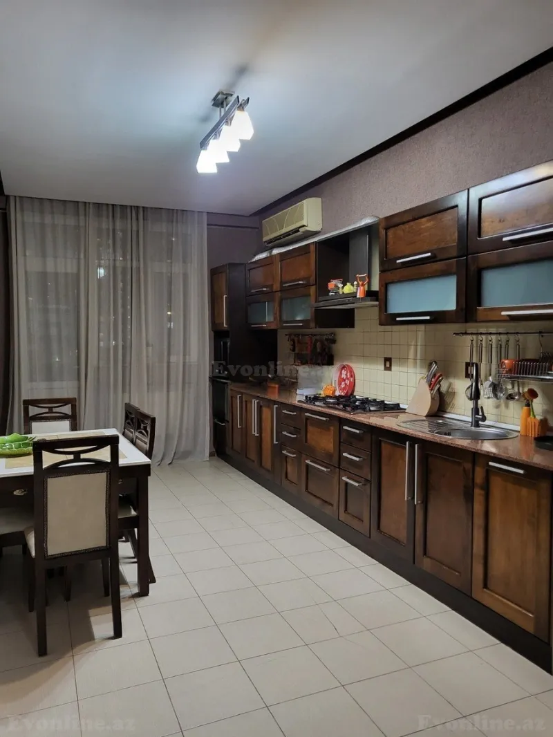 Satılır 4 otaqlı Mənzil Yeni tikili 180 m² Nizami m. - şəkil 16