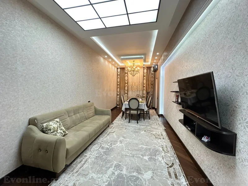 3 otaqlı Mənzil 120 m² Xətai r. Kirayə verilir