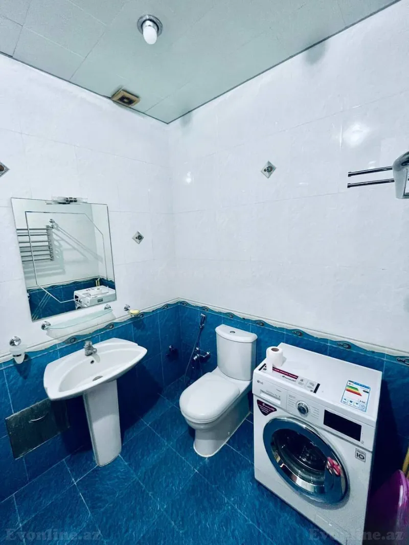 Kirayə verilir 4 otaqlı Mənzil Yeni tikili 145 m² Səbail r. - şəkil 13