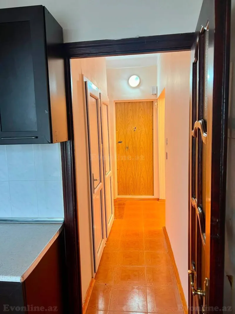 Kirayə verilir 2 otaqlı Mənzil Köhnə tikili 60 m² Nəsimi m. - şəkil 9