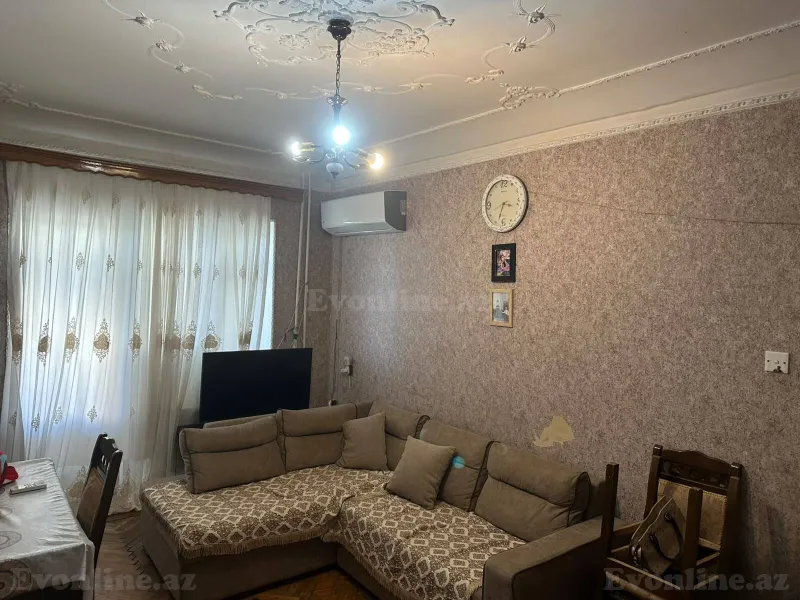 Satılır 2 otaqlı Mənzil Köhnə tikili 55 m² Nizami r. - şəkil 2