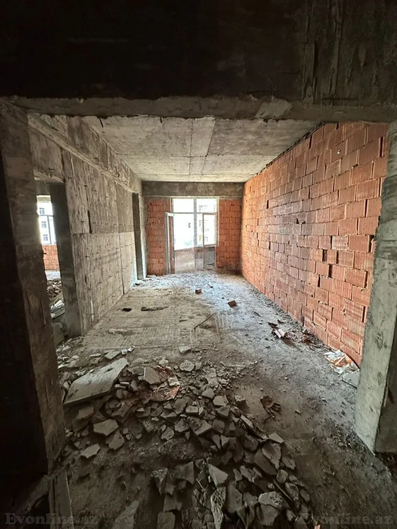 Satılır 4 otaqlı Mənzil Yeni tikili 212 m² 28 May m. - şəkil 8
