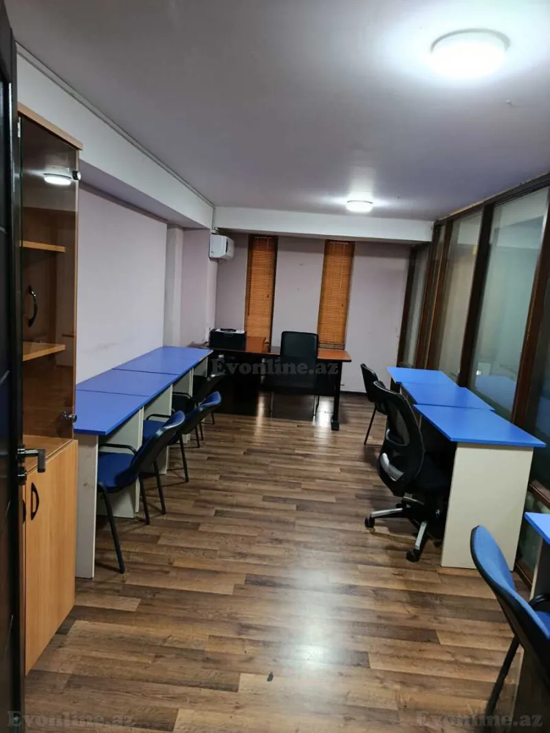 5 otaqlı Ofis 310 m² Nərimanov r. Kirayə verilir