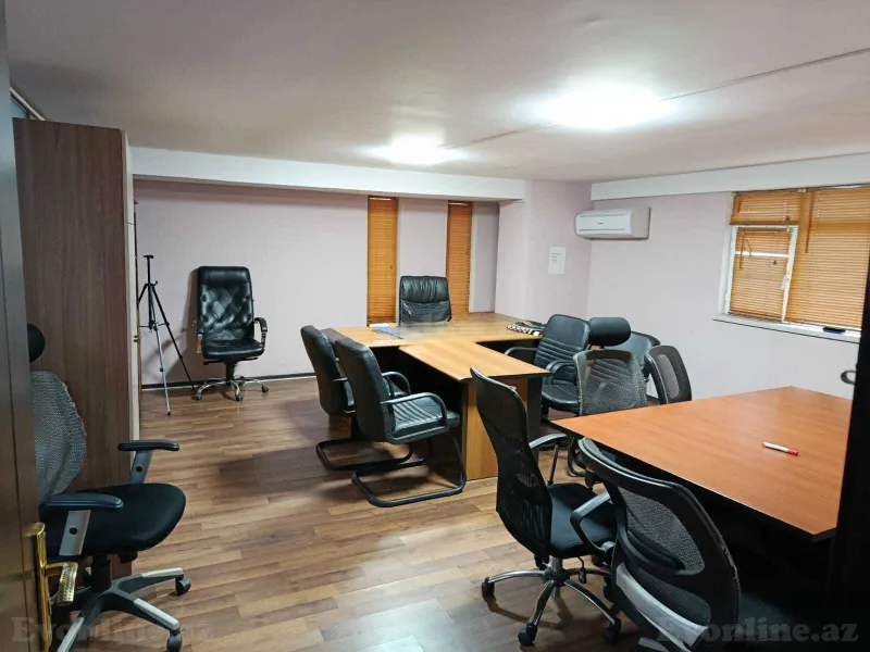 Kirayə verilir Ofis 310 m² Nərimanov r. - şəkil 5