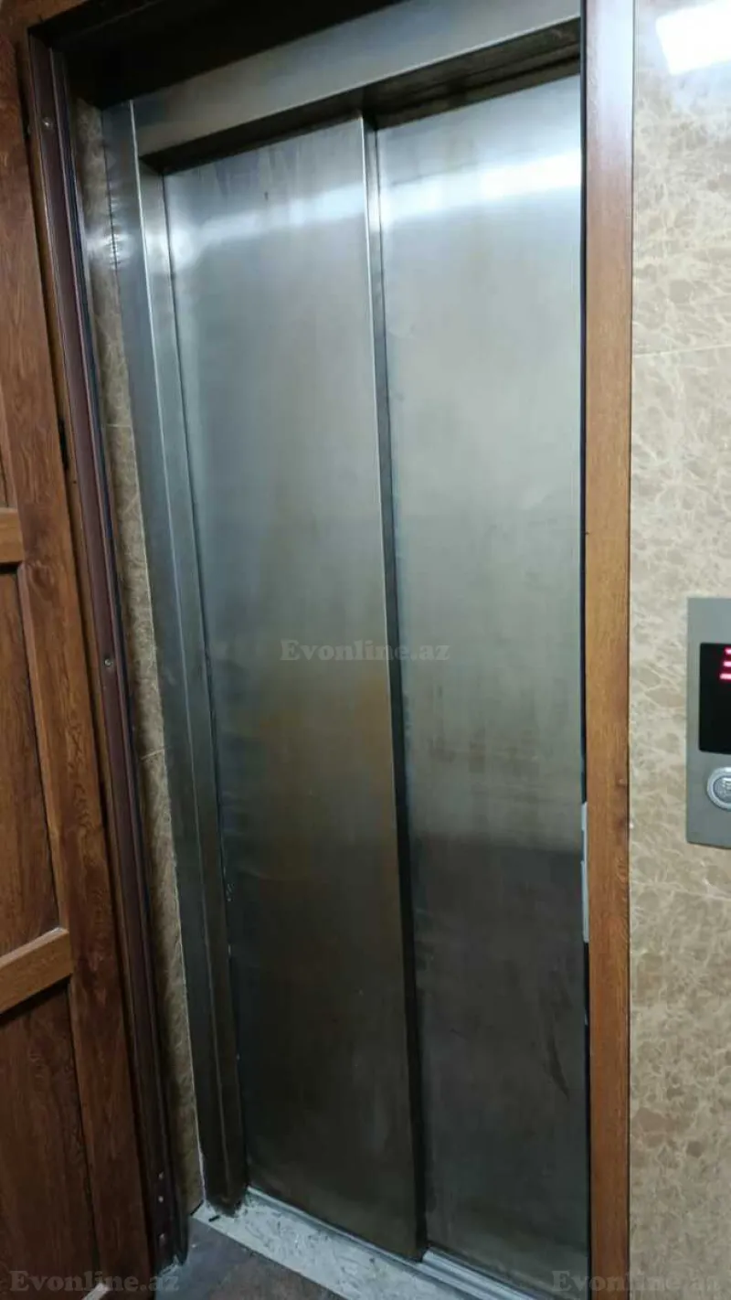 Kirayə verilir Ofis 310 m² Nərimanov r. - şəkil 8