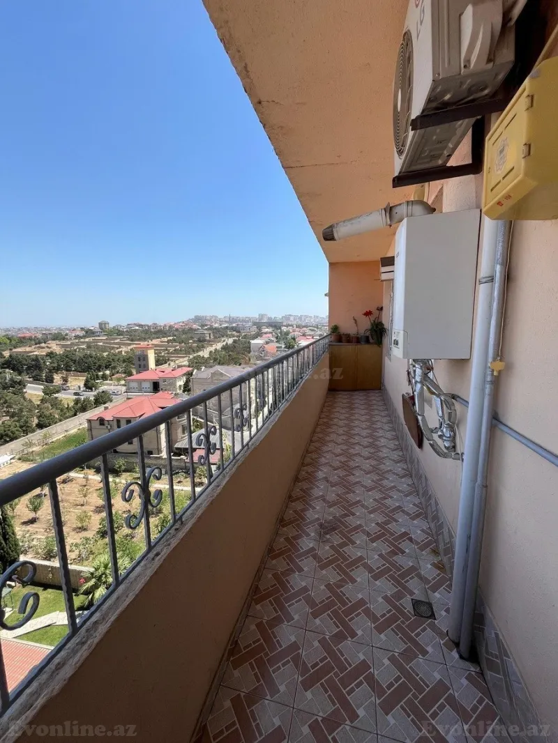 Satılır 3 otaqlı Mənzil Yeni tikili 130 m² Xalqlar Dostluğu m. - şəkil 2
