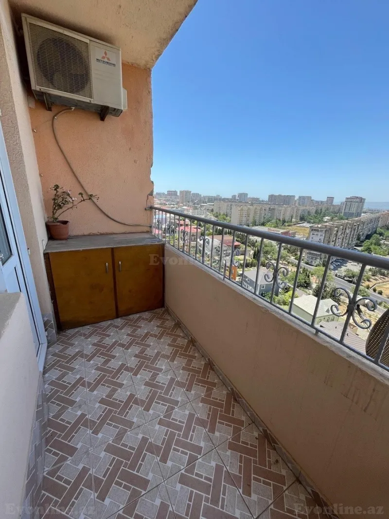 Satılır 3 otaqlı Mənzil Yeni tikili 130 m² Xalqlar Dostluğu m. - şəkil 3