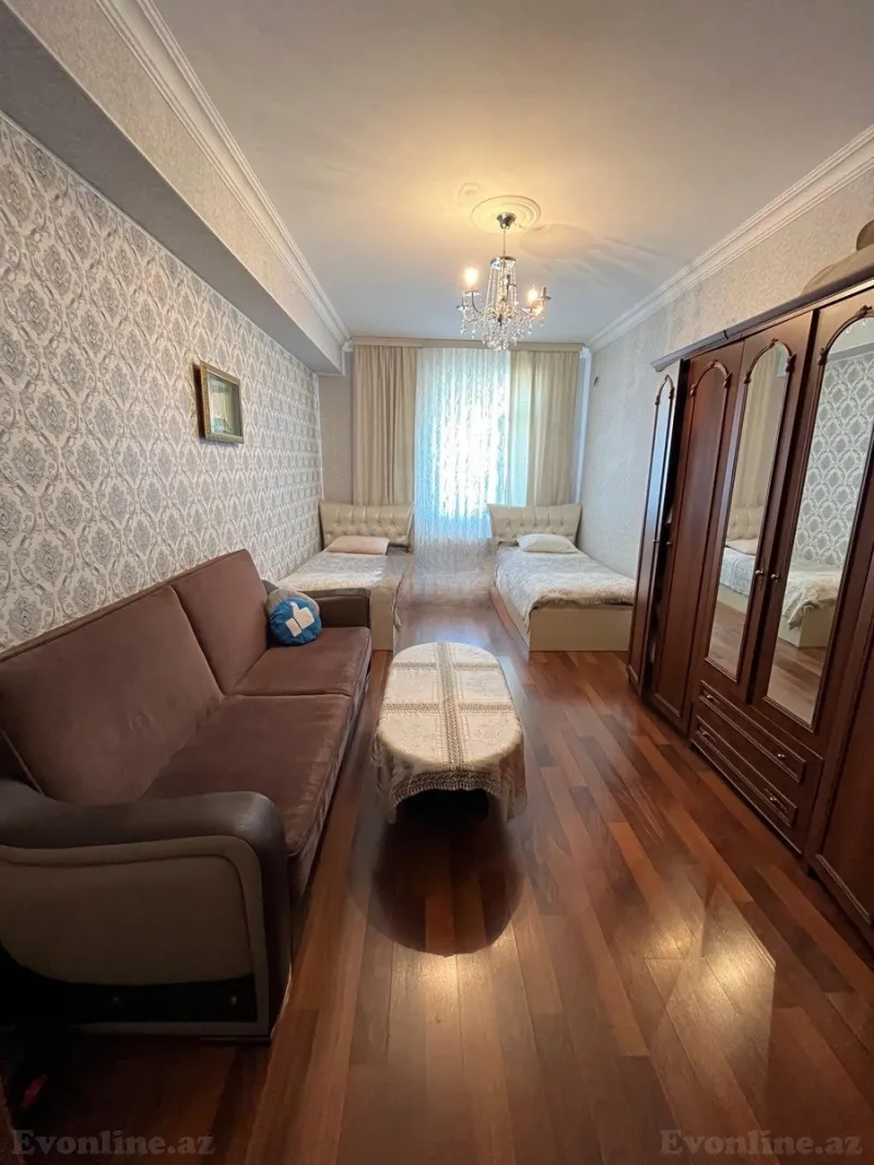 Satılır 3 otaqlı Mənzil Yeni tikili 130 m² Xalqlar Dostluğu m. - şəkil 5