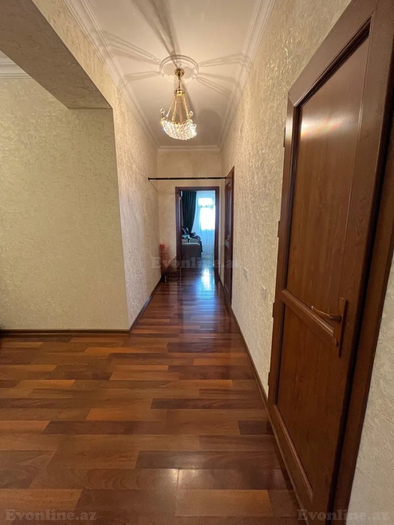 Satılır 3 otaqlı Mənzil Yeni tikili 130 m² Xalqlar Dostluğu m. - şəkil 9