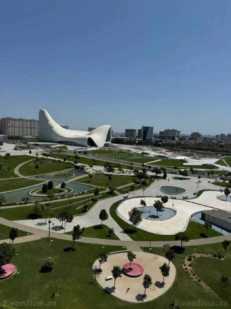 3 otaqlı Mənzil 200 m² Nəriman Nərimanov m. Satılır