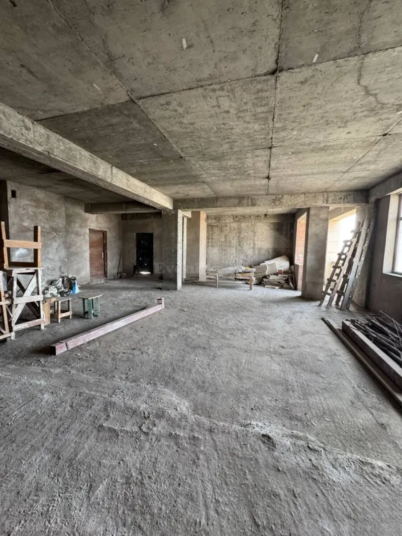 Satılır 3 otaqlı Mənzil Yeni tikili 200 m² Nəriman Nərimanov m. - şəkil 3