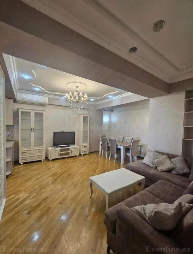 3 otaqlı Mənzil 80 m² 20 Yanvar m. Kirayə verilir