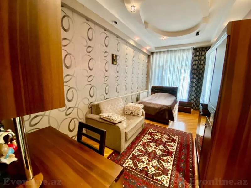 Satılır 4 otaqlı Mənzil Yeni tikili 165 m² 8 Noyabr m. - şəkil 4