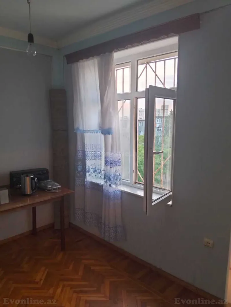 Kirayə verilir 2 otaqlı Mənzil Köhnə tikili 45 m² Xalqlar Dostluğu m. - şəkil 9