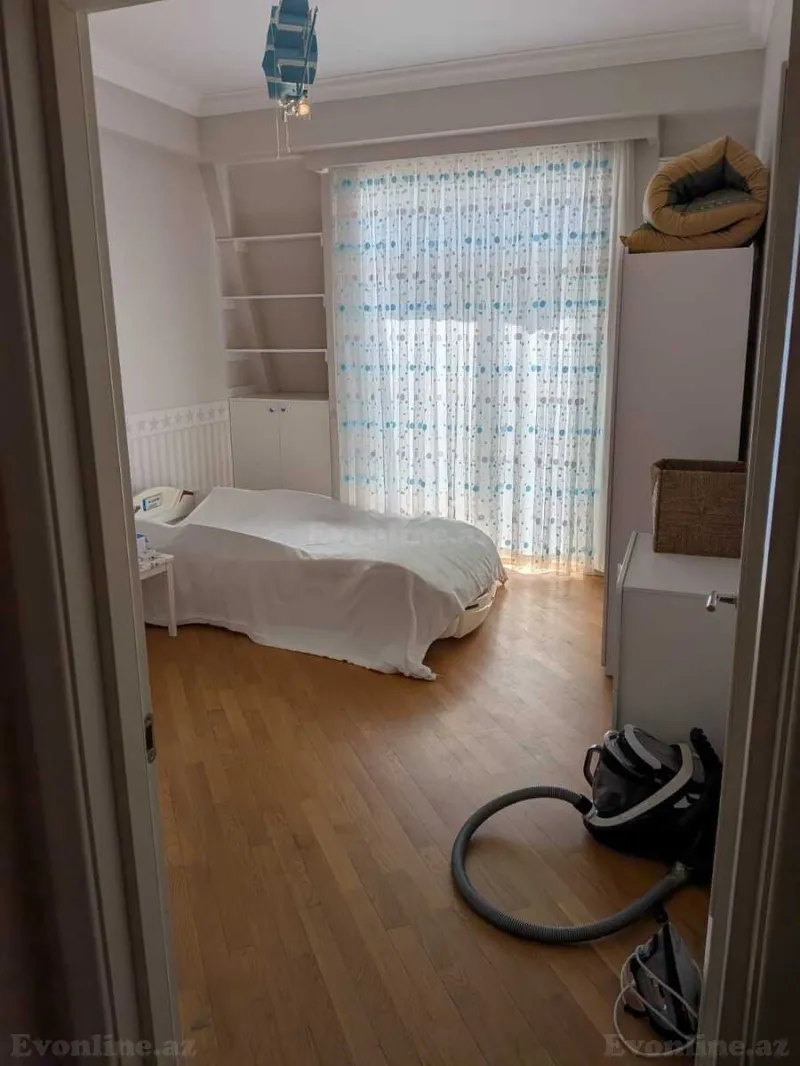 Kirayə verilir 3 otaqlı Mənzil Yeni tikili 120 m² Xətai r. - şəkil 2
