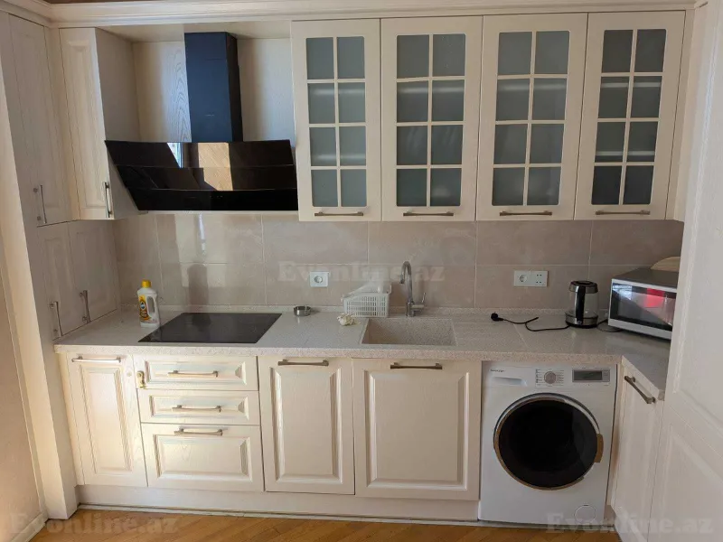 Kirayə verilir 3 otaqlı Mənzil Yeni tikili 120 m² Xətai r. - şəkil 17