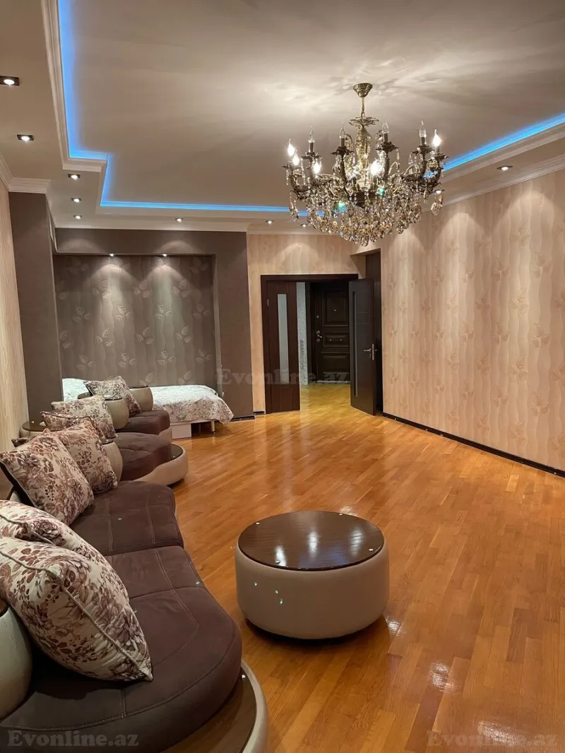 Satılır 3 otaqlı Mənzil Yeni tikili 156 m² Xətai r. - şəkil 2