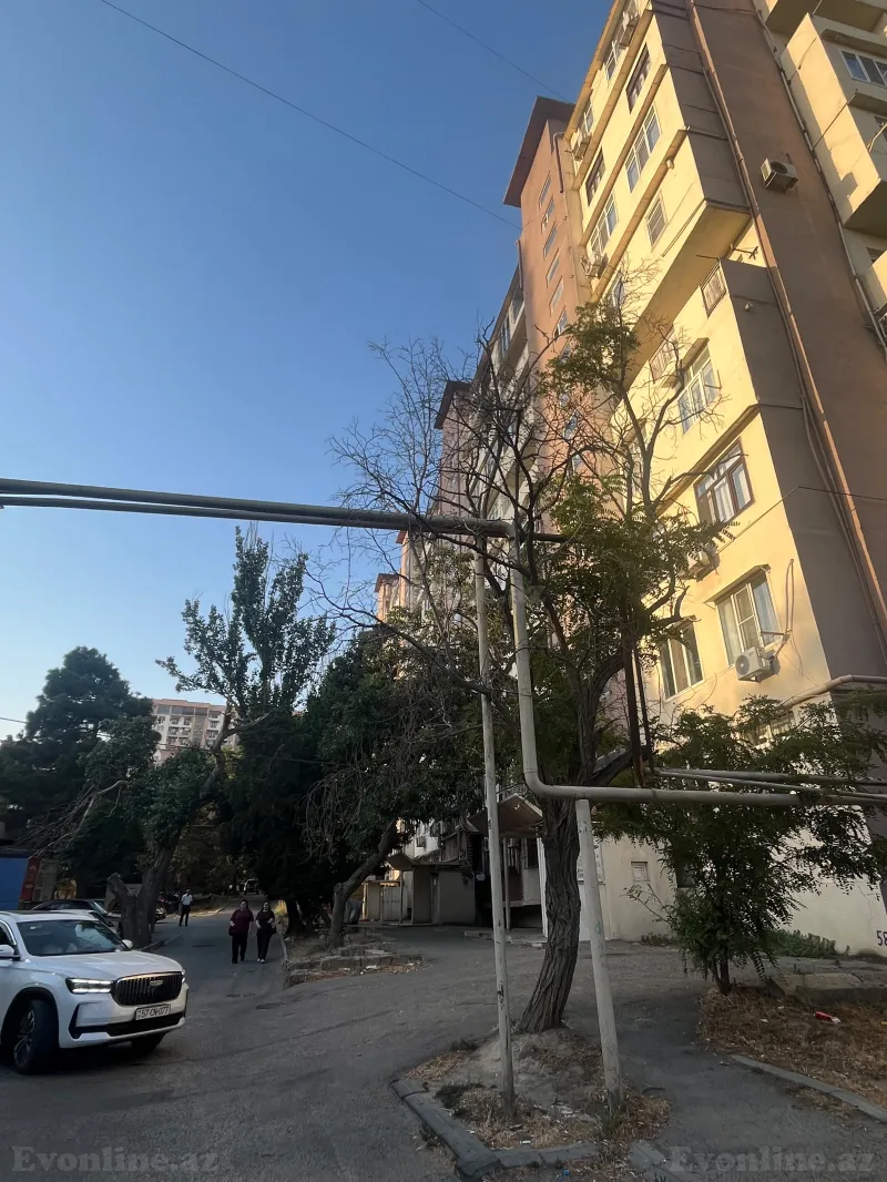 Satılır 1 otaqlı Mənzil Köhnə tikili 40 m² Həzi Aslanov m. - şəkil 21